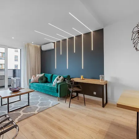 Luxurious Mokotow Apartment Warsaw