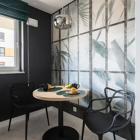Luxurious Mokotow Apartment Warsaw